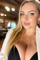 Ukrainian lady alona from zolotonosha with Blonde hair age 36 photo-8
