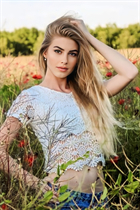 Novia de chicago irina con pelo Marrón claro y edad 31 photo-15