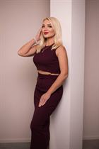 Ukrainian woman innessa from chernivtsi with Blonde hair age 49 photo-13