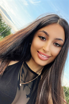 Belle mariée ukrainienne diana de kropyvnytskyi avec Noirs cheveux, âge 22 photo-1