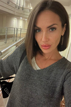 Pretty girl xenia from ankara with Dark Brown hair age 39