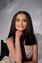 Bride from london svetlana with Dark Brown hair age 39 photo-1