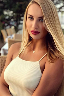 Russian single woman anastasia from moscow with Blonde hair age 38