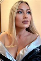 Hermosa mujer de Ucrania ella de kiev con pelo Rubio y edad 46 photo-35