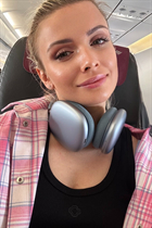 Saliendo con una chica alemana irina de berlin con pelo Rubio y 42 años photo-64