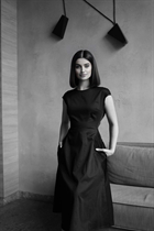 Impresionante mujer ucraniana anastasia de kiev con pelo Negro y edad 22 photo-16