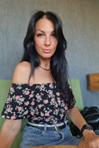 Beautiful wife from Ukraine ekaterina from dnieper with Black hair age 34 photo-12