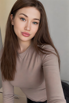 Mariée ukrainienne par correspondance kateryna de kropyvnytskyi avec Chatain clairs cheveux, âge 25 photo-19