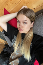 Jolie fille oksana de wroclaw avec Blanc gris cheveux, âge 24 photo-22