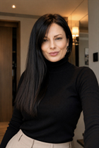 Ukrainian lady lesya from kyiv with Black hair age 41 photo-2