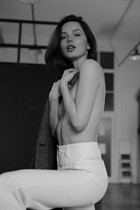 Belle femme ukrainienne valentina de kiev avec Chatain clairs cheveux, âge 31 photo-1