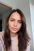 Chica en Ucrania daria de kiev con pelo Marrón oscuro y edad 45 photo-28