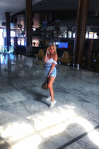 Date ukrainian natali from nice with Blonde hair age 28 photo-12