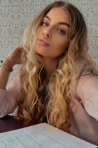 Novia de new york inga con pelo Rubio y edad 39 photo-16