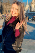 Single Ukrainian lady inna from kharkov with Light Brown hair age 54 photo-12