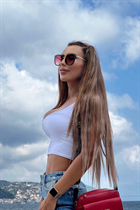 Dating a german woman karyna from bremen with Light Brown hair 25 years old photo-15