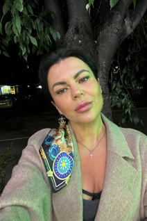 Pretty girl karina from varna with Black hair age 42