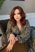 Beautiful single ukrainian woman anastasia from kiev with Light Brown hair age 35