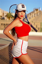 Femme ukrainienne pour sortir avec arina de odesa avec Chatain clairs cheveux, âge 38 photo-31
