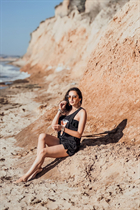 Ukrainian bride mariia from kiev with Black hair age 39 photo-9