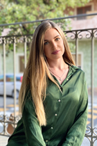 Ukrainian girl model alena from cagliari with Blonde hair age 31 photo-5