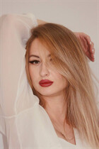 Femme célibataire ukrainienne anastasia de zaporozhye avec Chatain clairs cheveux, âge 34 photo-3