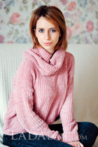 Dating moldovan girl yana from tiraspol with Light Brown hair age 28 photo-3