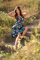 Ukrainian girl elena from odessa with Light Brown hair age 40 photo-4