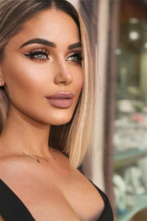 Mujer ucraniana soltera yana de kiev con pelo Rubio y edad 33