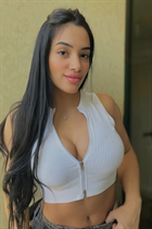 Femme argentine camila de buenos aires avec Noirs cheveux 29 ans photo-3