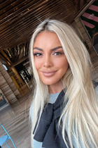 Belle femme mexicaine aldana de cancun avec Blond cheveux 30 ans photo-1