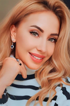 Pretty ukrainian lady anastasia from odessa with Blonde hair age 41 photo-4