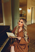 Fille de rome anastasia aux cheveux Blond, age 33 photo-10