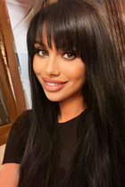 Fille ukrainienne anastasiia de dnepr avec Noirs cheveux, âge 33 photo-2