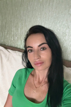 Beautiful Ukrainian bride nina from lviv with Dark Brown hair age 39 photo-1