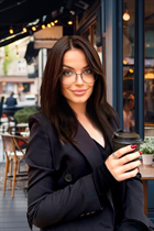 Ukrainian girl tatiana from fort myers with Dark Brown hair age 28 photo-2