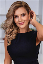 budapest bride irina with Light Brown hair age 46 photo-6