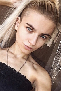 Pretty Ukraine girl lolita from mariupol with Blonde hair age 22