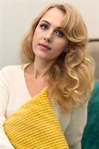 Date ukrainian tatiana from dnepr with Blonde hair age 51 photo-22