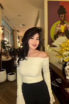 Girl from astana kamila with Black hair age 31 photo-4