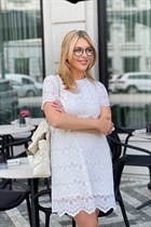 Femme tchèque olena de prague avec Blond cheveux 48 ans photo-3