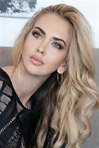 Sortir avec une fille allemande irina de hamburg avec Blond cheveux 37 ans photo-2