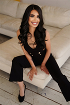 Pretty Ukrainian woman victoria from győr with Black hair age 28 photo-4