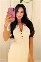 Jolie fille ukrainienne sabina de odessa avec Chatain clairs cheveux, âge 24