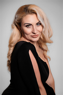 Belle femme ukrainienne célibataire yuliia de zhytomyr avec Blond cheveux, âge 38