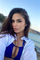 Date ukrainian yevheniia from kiev with Dark Brown hair age 25 photo-4