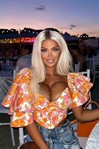 Belle femme roumaine maria de bucharest avec Blond cheveux 29 ans photo-7