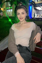 Stunning Ukrainian bride sofia from odessa with Light Brown hair age 22 photo-2