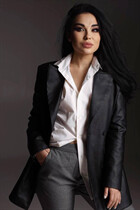 Ukrainian lady julia from kiev with Black hair age 30 photo-17