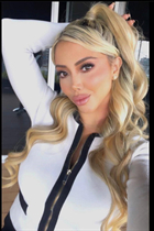 Dating Colombian woman juliana from medellin with Blonde hair age 40 photo-9